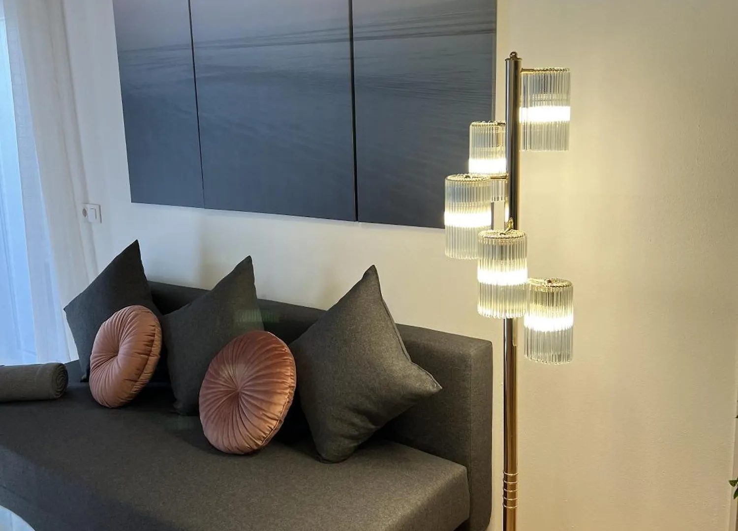 Apartamento Nuria,Centro Del Pueblo,Planta Baja Con Jardin, Aire Acondicionado L' Escala