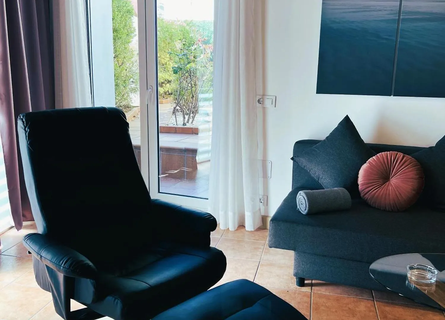 Apartamento Nuria,Centro Del Pueblo,Planta Baja Con Jardin, Aire Acondicionado L' Escala 0*,  西班牙