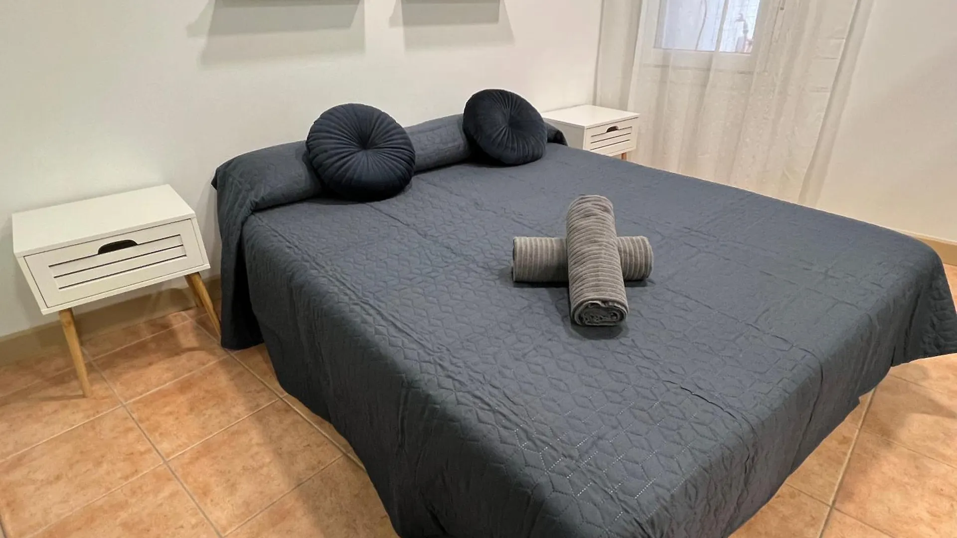 公寓 Apartamento Nuria,Centro Del Pueblo,Planta Baja Con Jardin, Aire Acondicionado L' Escala